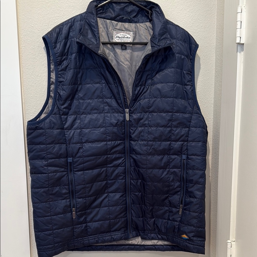 Men's Navy Quilted Vest